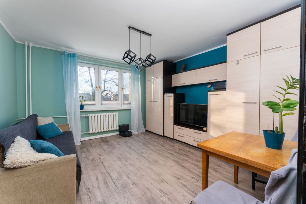 Świetny układ, możliwość zrobienia 4 pokoi!