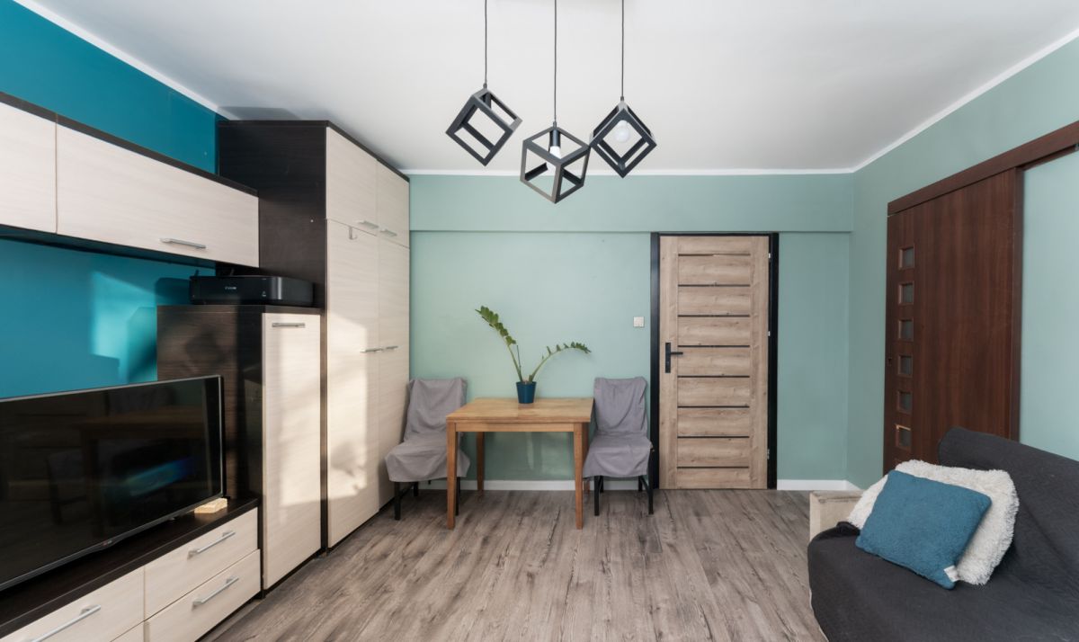 Gotowe do wejścia! Świetny układ! - ujecie 2